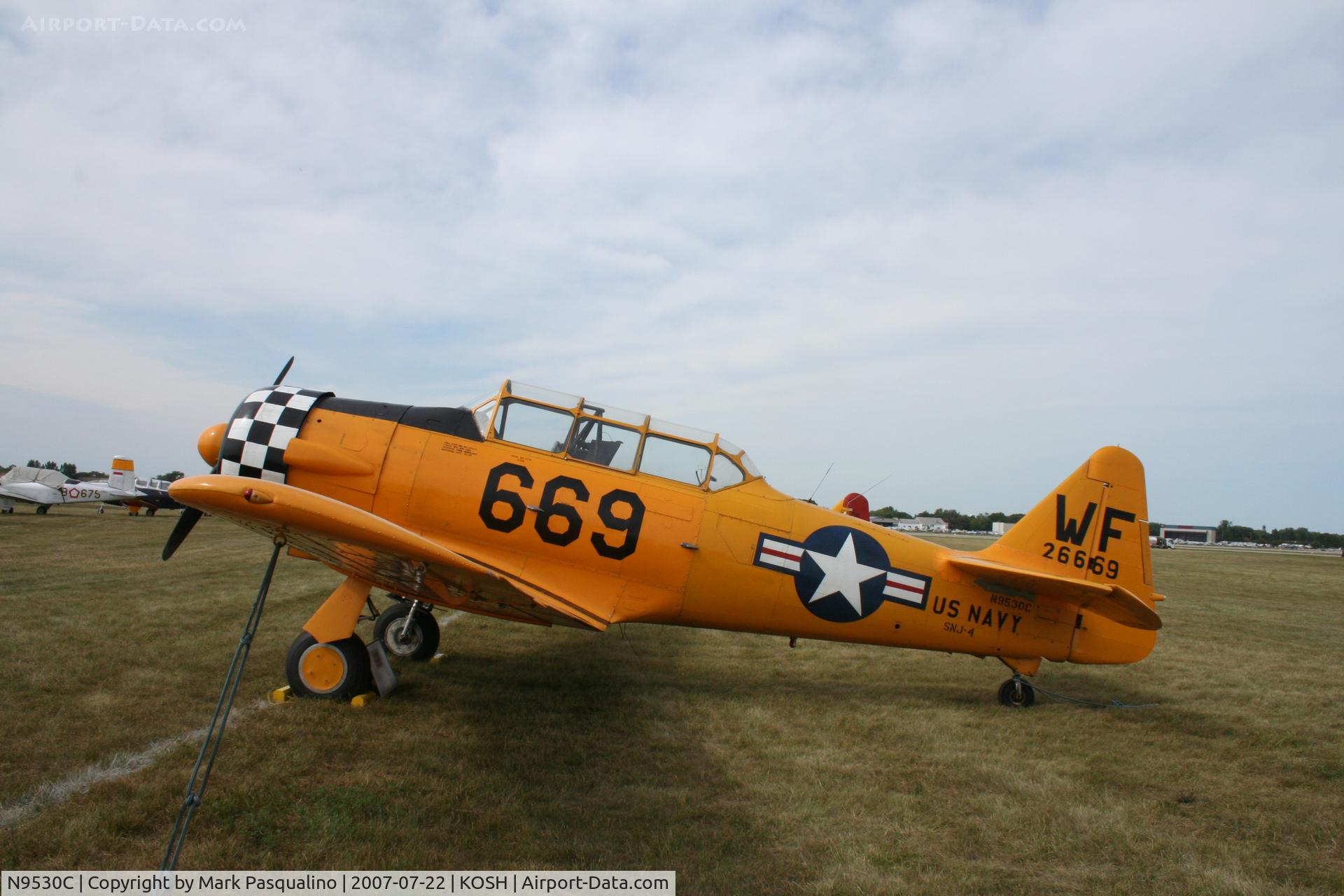 N9530C, 1942 North American AT-6C C/N 8811083, North American AT-6C