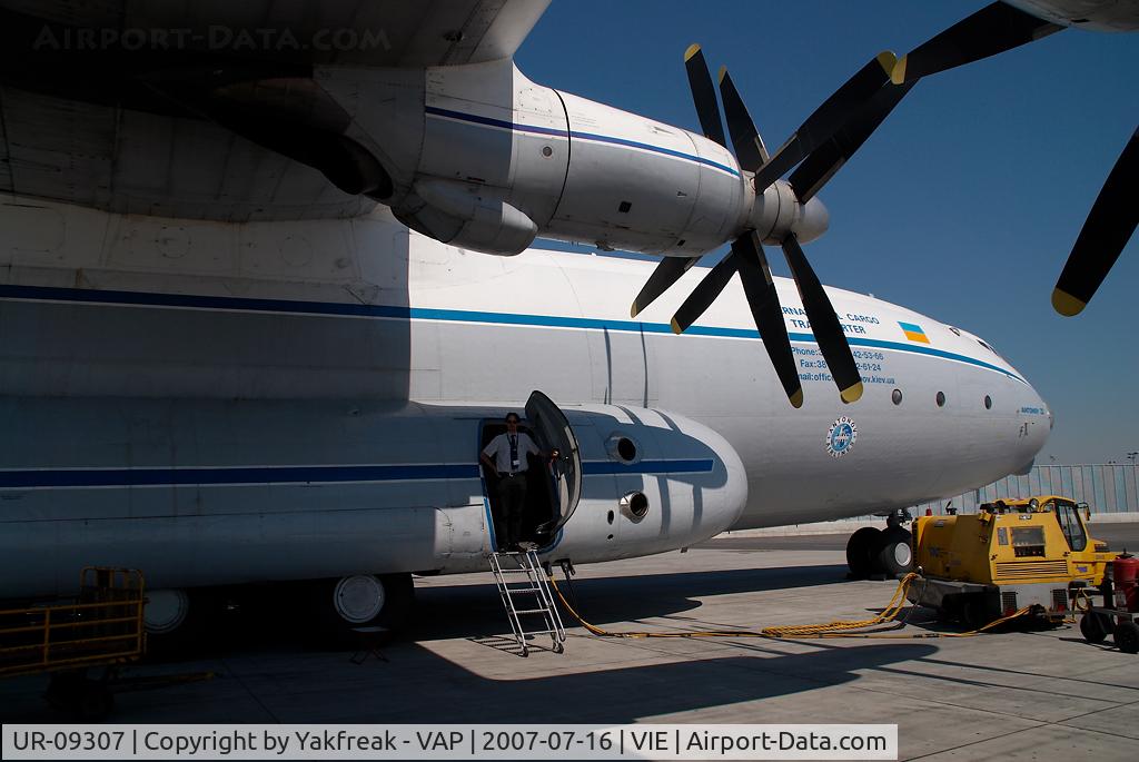 UR-09307, 1974 Antonov An-22A C/N 043481244, Antonov Design Bureau Antonov 22