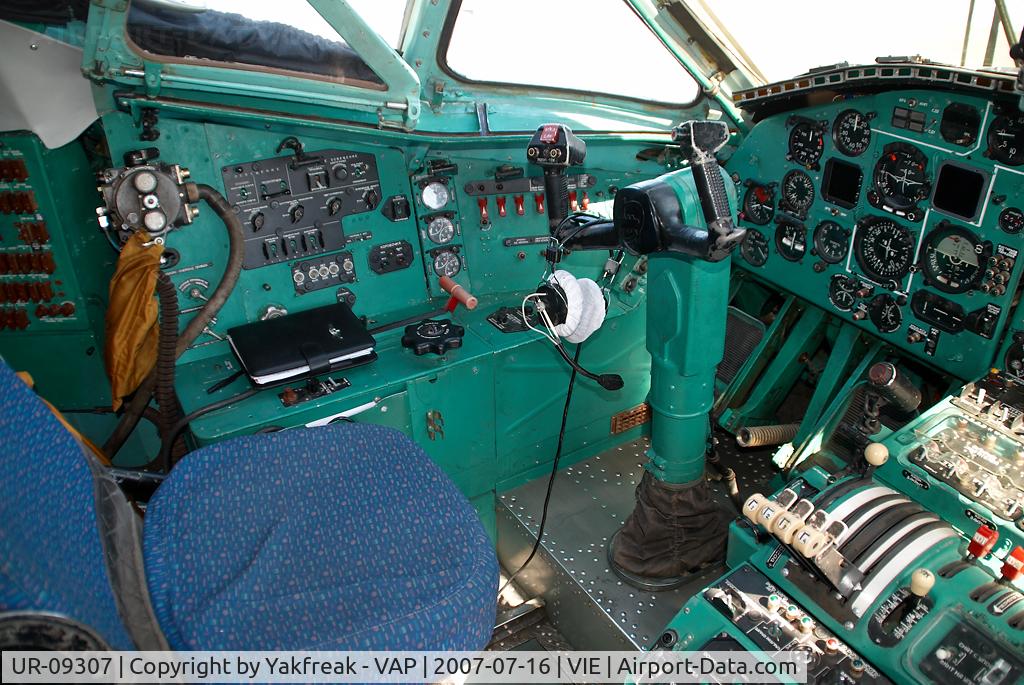 UR-09307, 1974 Antonov An-22A C/N 043481244, Antonov Design Bureau Antonov 22