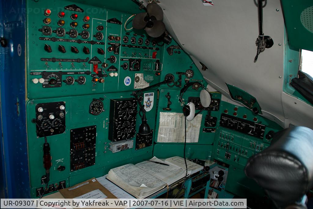 UR-09307, 1974 Antonov An-22A C/N 043481244, Antonov Design Bureau Antonov 22