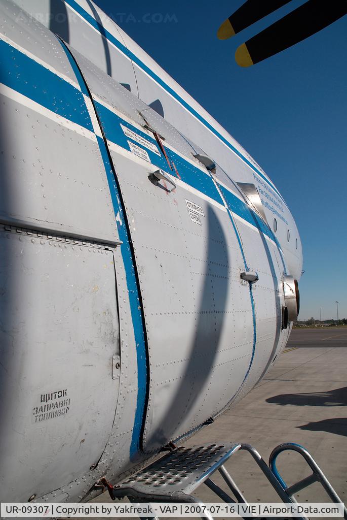 UR-09307, 1974 Antonov An-22A C/N 043481244, Antonov Design Bureau Antonov 22
