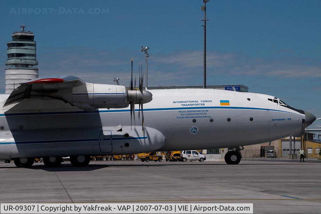 UR-09307, 1974 Antonov An-22A C/N 043481244, Antonov Design Bureau Antonov 22
