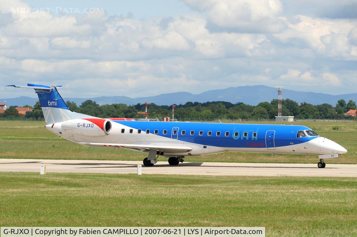 G-RJXO, 2000 Embraer ERJ-145MP (EMB-145MP) C/N 145339, 350D + 100-300F4 Sigma