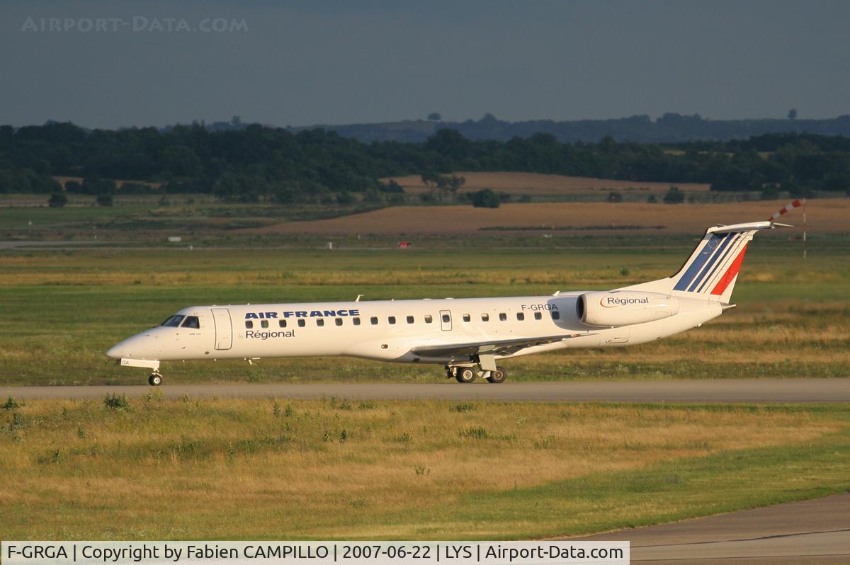 F-GRGA, 1997 Embraer EMB-145EU (ERJ-145EU) C/N 145008, 350D + 100-300F4 Sigma
