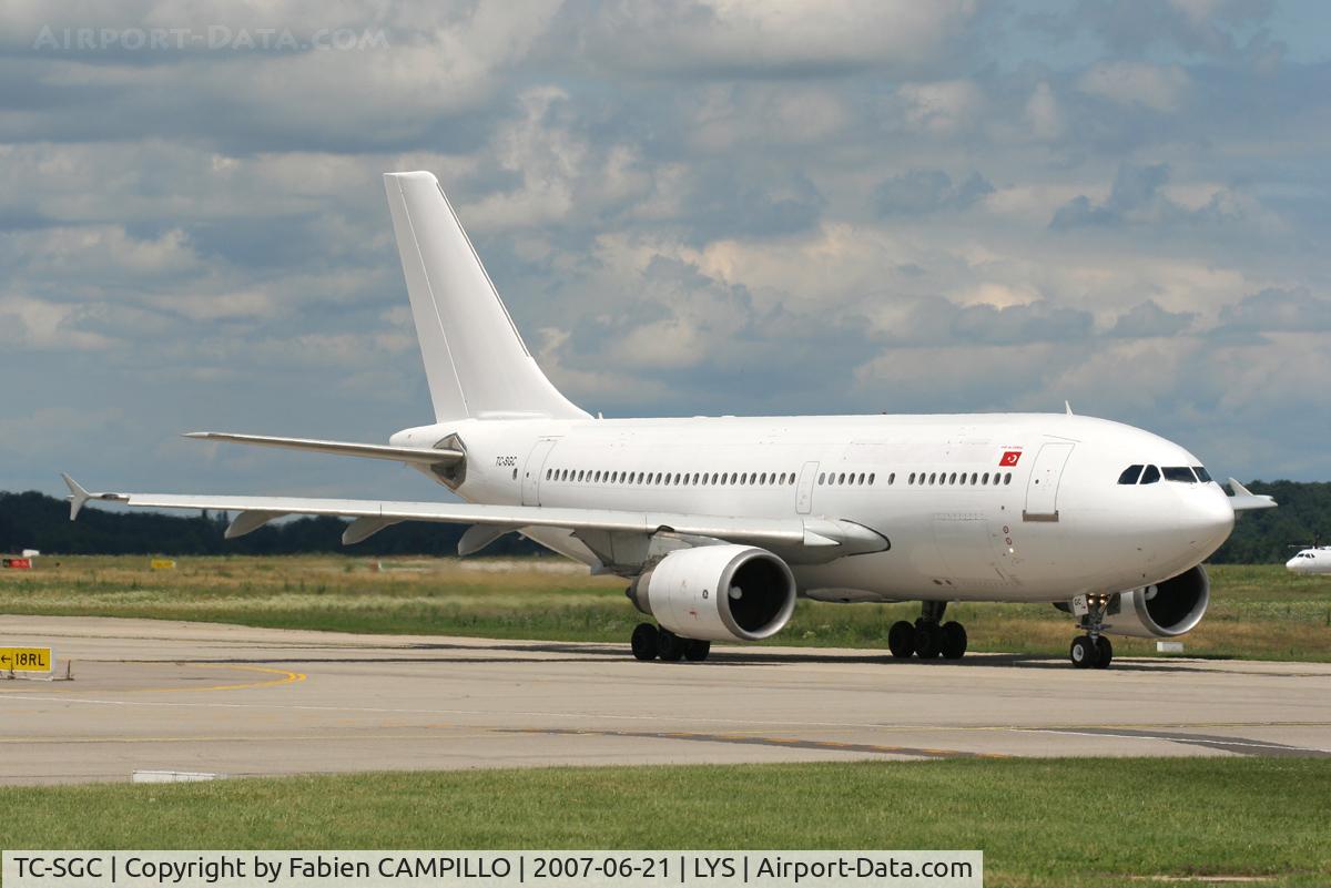 TC-SGC, 1989 Airbus A310-304 C/N 519, 350D + 100-300F4 Sigma