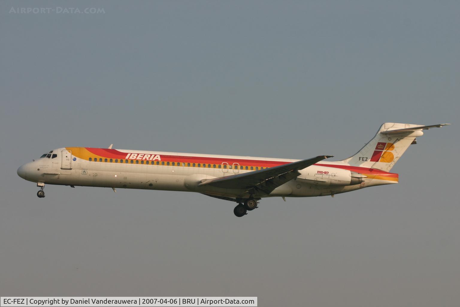 EC-FEZ, 1991 McDonnell Douglas MD-87 (DC-9-87) C/N 53207, arrival of 