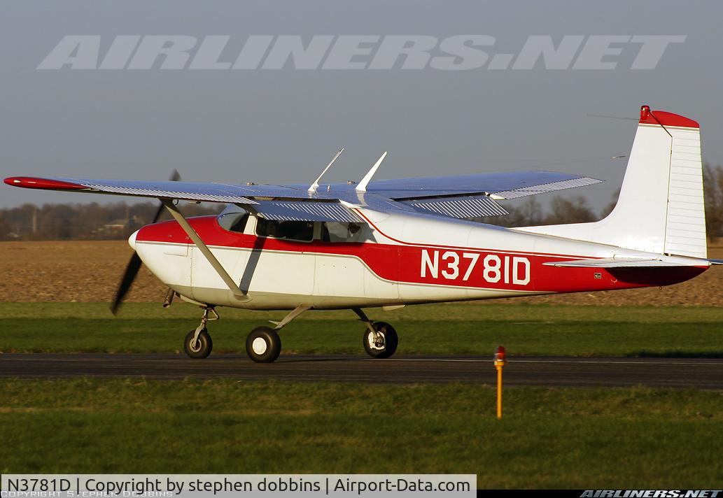 N3781D, 1957 Cessna 182A Skylane C/N 34481, Landing at Muncie, Indiana