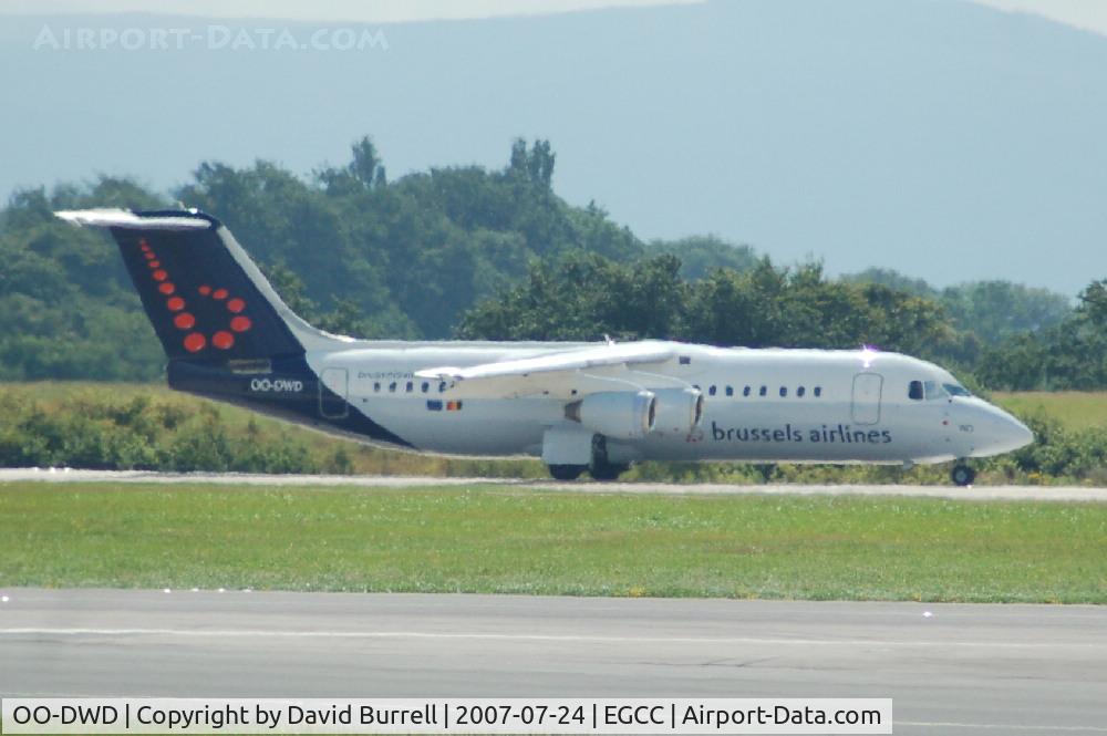OO-DWD, 1998 British Aerospace Avro 146-RJ100 C/N E3324, Brussells Airlines  - Taking Off