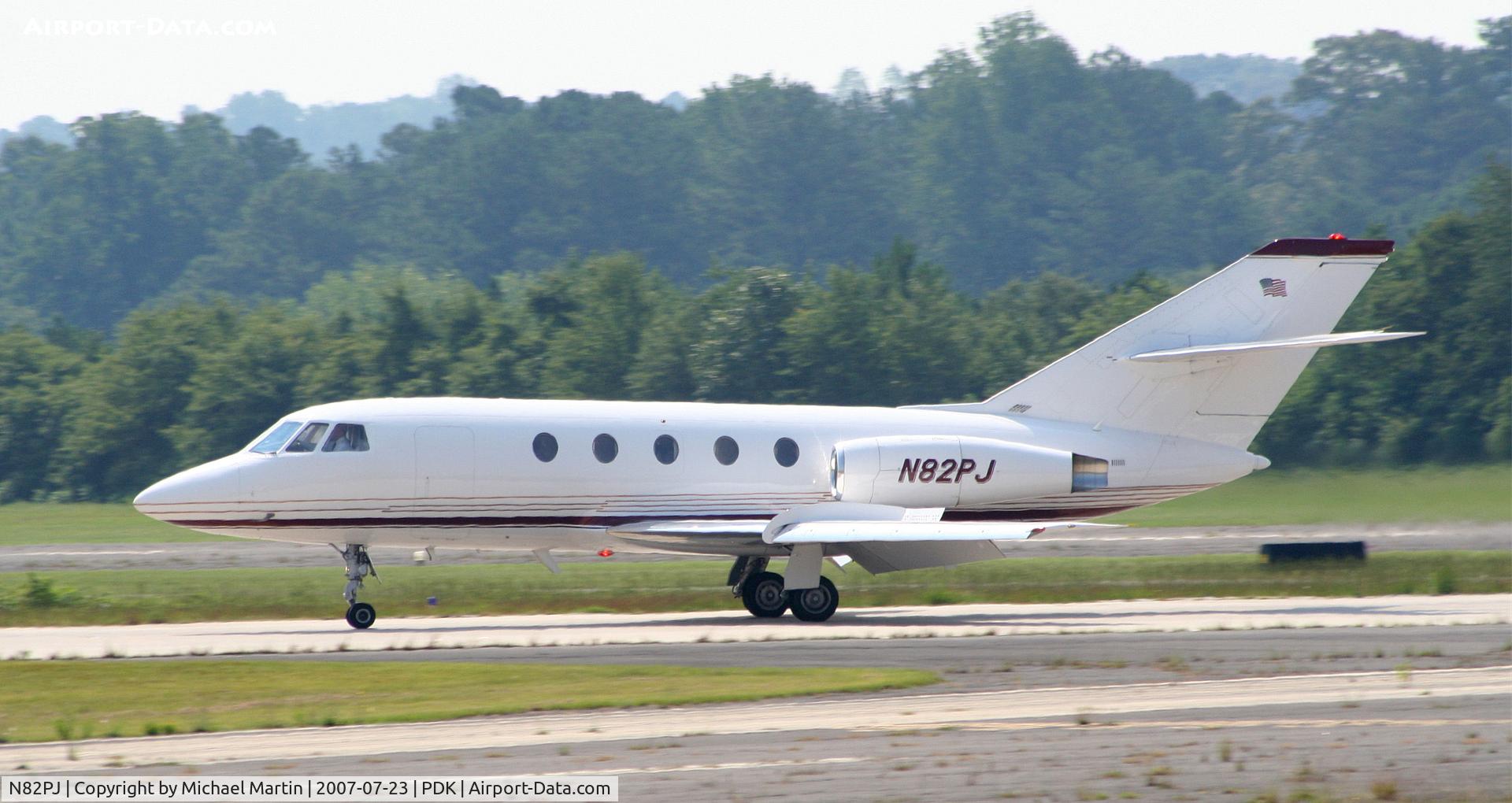 N82PJ, 1968 Dassault Falcon (Mystere) 20D C/N 177, Landing Runway 2L