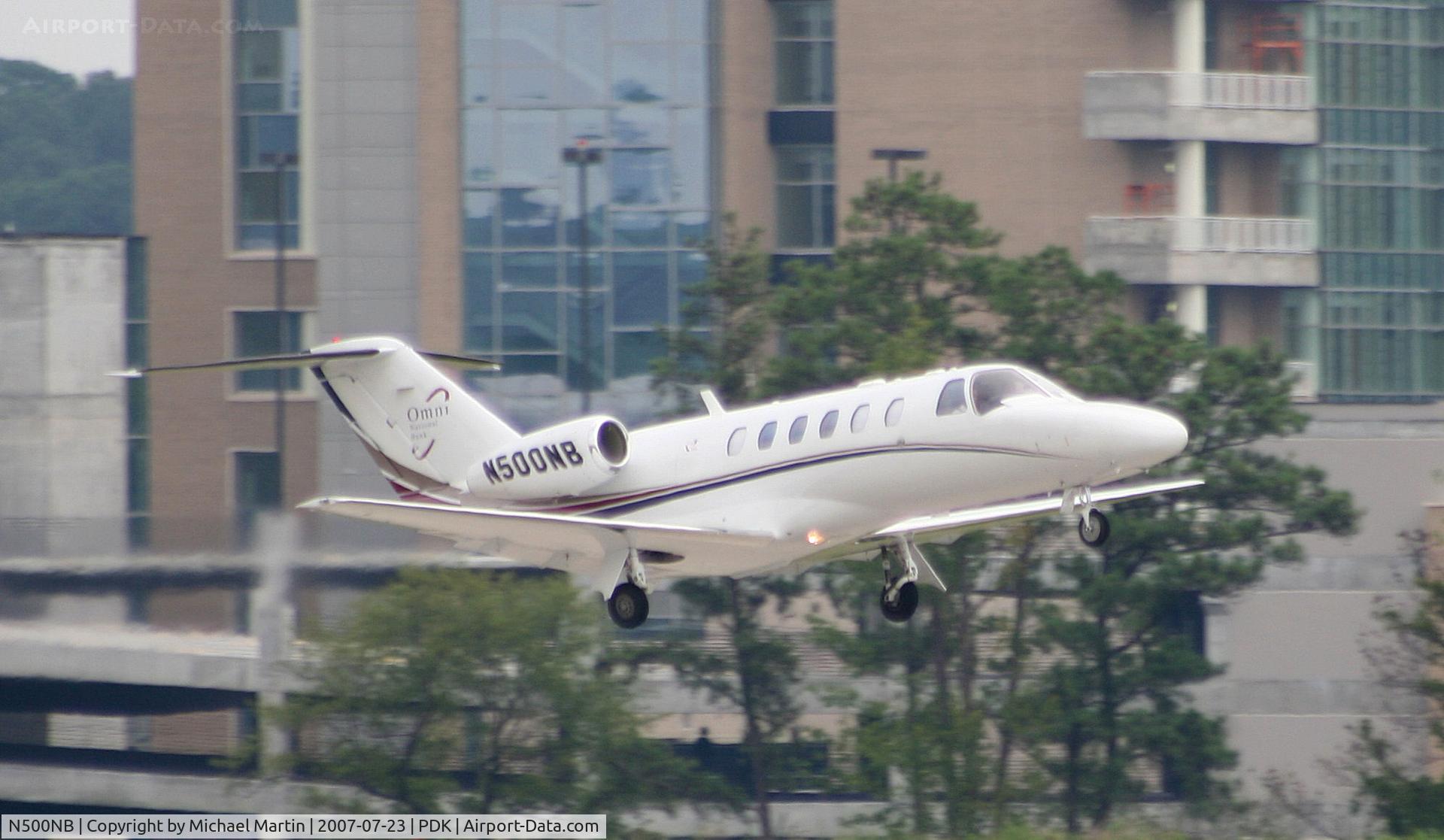 N500NB, 2007 Cessna 525A CitationJet CJ2+ C/N 525A0339, Taking off from Runway 20L