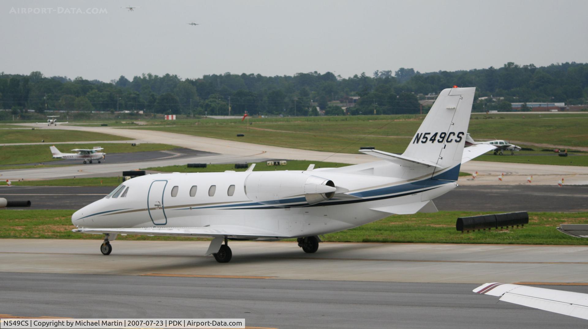 N549CS, 2005 Cessna 560XLS Citation Excel C/N 560-5546, Taxing to Epps Air Service