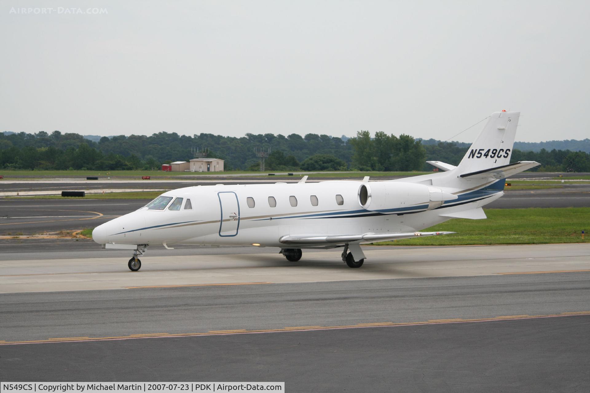 N549CS, 2005 Cessna 560XLS Citation Excel C/N 560-5546, Taxing to Epps Air Service