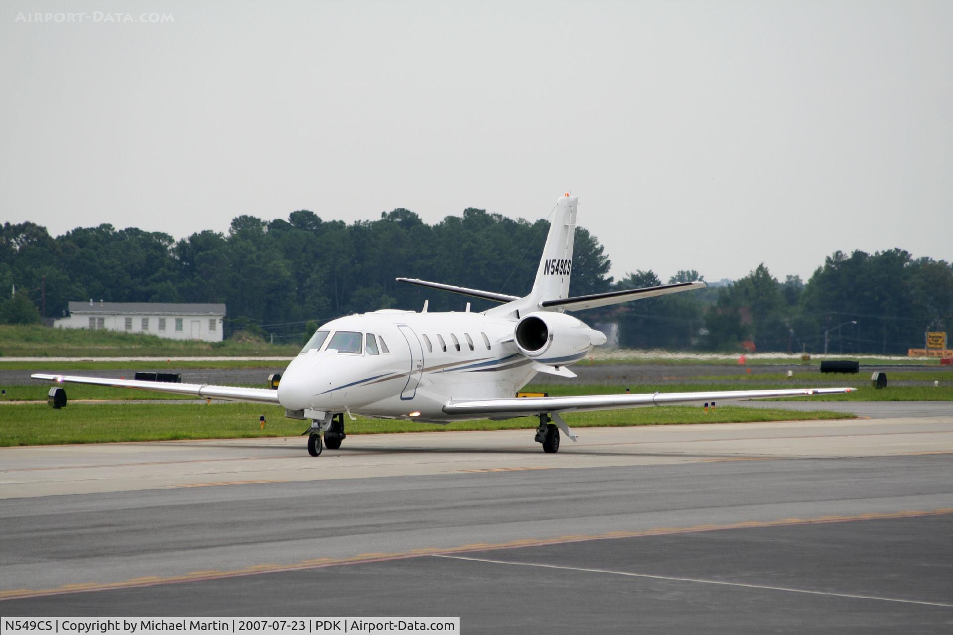 N549CS, 2005 Cessna 560XLS Citation Excel C/N 560-5546, Taxing to Epps Air Service