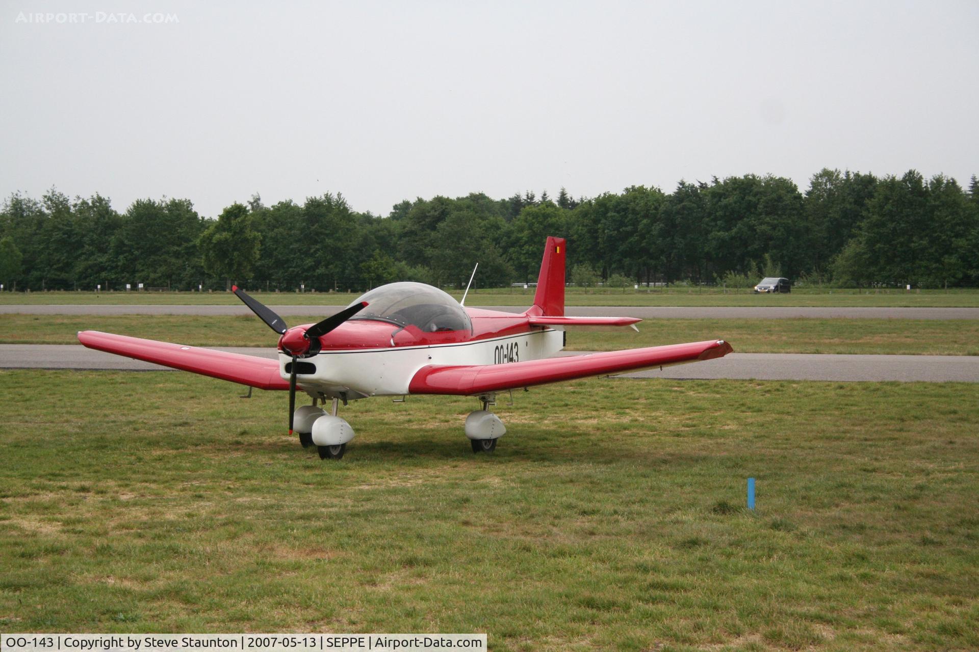 OO-143, Zenair CH-601 Zodiac C/N 6-9111, Taken on a Aeroprint tour @ Seppe
