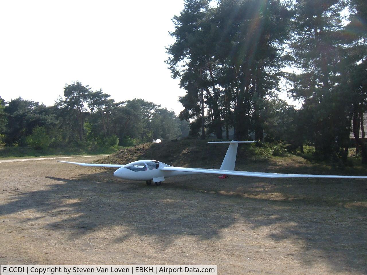 F-CCDI, 1972 Caproni Vizzola Calif A21S C/N 208, OO-YHD,C/N:208,Belgium registered,owner S Van Loven & R Van Geffen