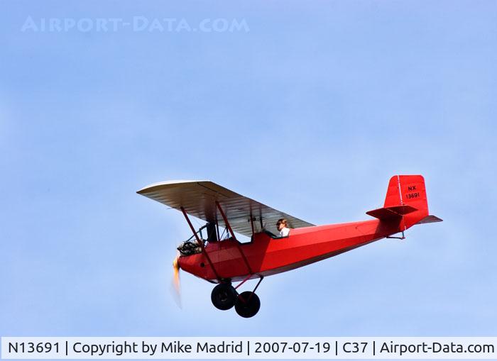 N13691, 1933 Pietenpol Air Camper C/N 1, Downwind Brodhead 2007