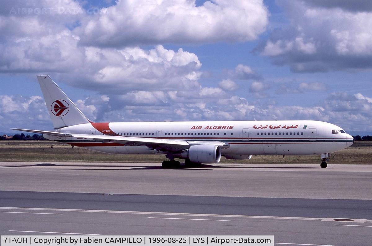 7T-VJH, Boeing 767-3D6 C/N 24767-323, Air Algerie