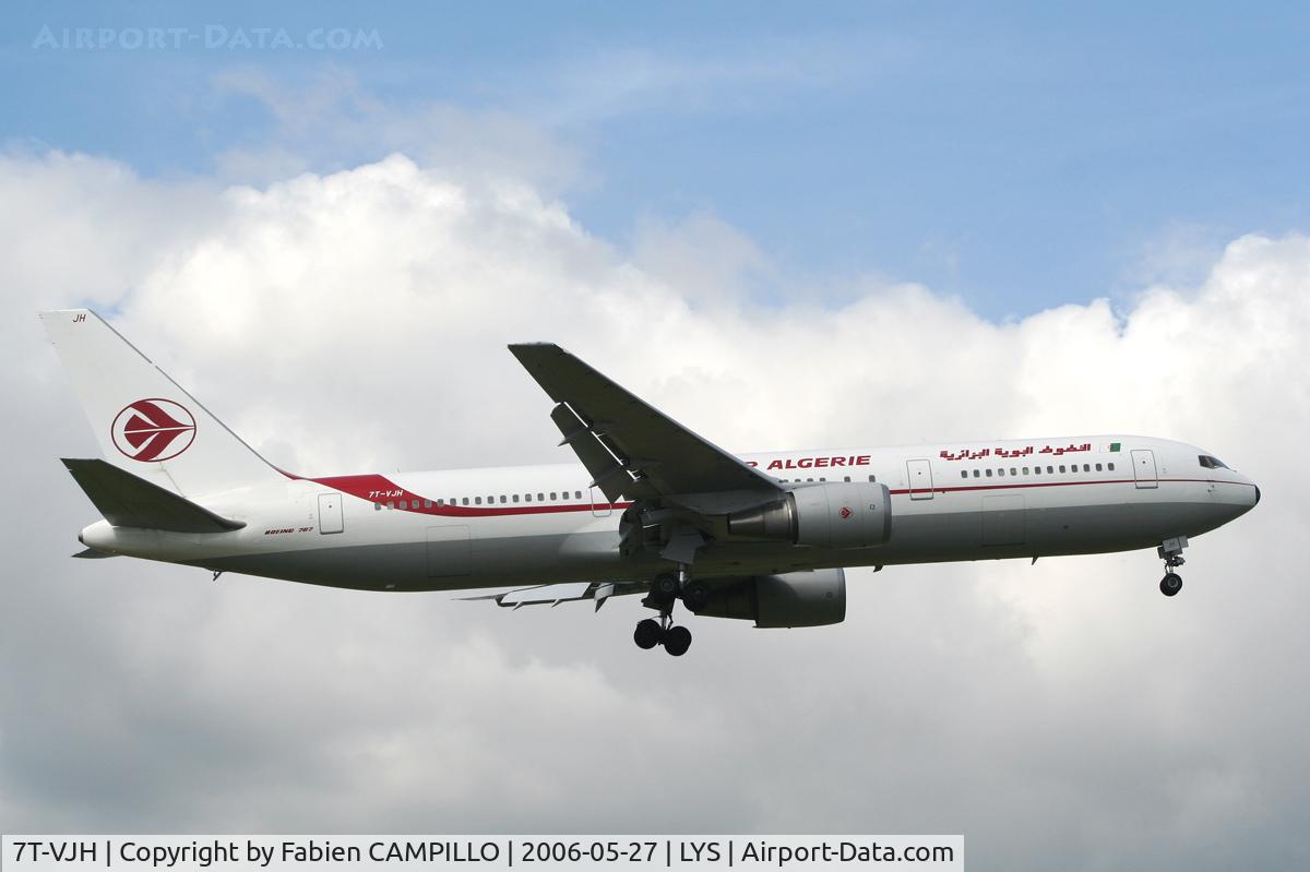 7T-VJH, Boeing 767-3D6 C/N 24767-323, Air Algerie