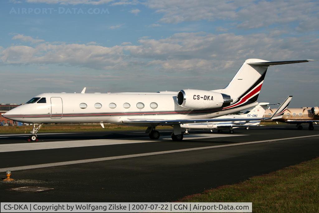 CS-DKA, 2002 Gulfstream IV C/N 1480, visitor
