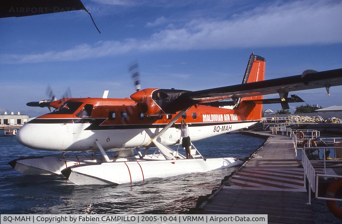 8Q-MAH, 1973 De Havilland Canada DHC-6-300 Twin Otter C/N 374, Maldivian Air Taxi