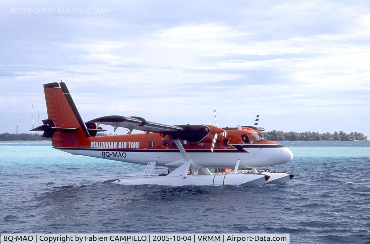 8Q-MAO, 1969 De Havilland Canada DHC-6-300 Twin Otter C/N 259, Ranveli Island