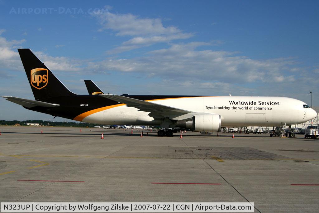 N323UP, 1997 Boeing 767-34AF C/N 27749, visitor