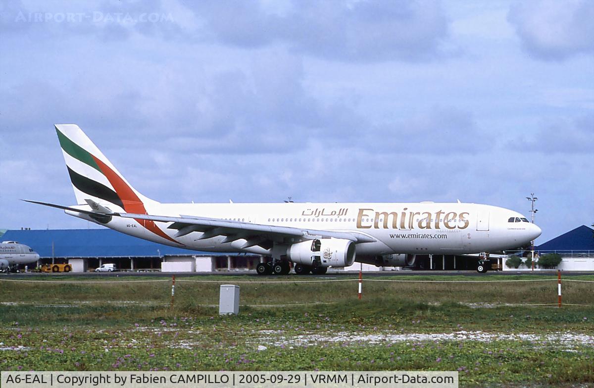 A6-EAL, 2002 Airbus A330-243 C/N 462, Emirates