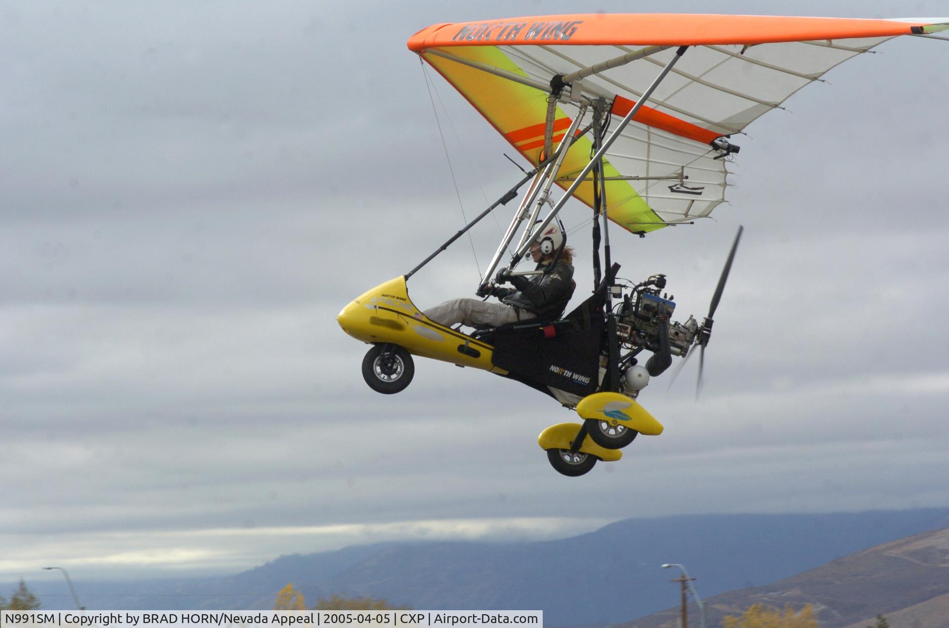 N991SM, 2000 North Wing APACHE C/N 11239, In flight
