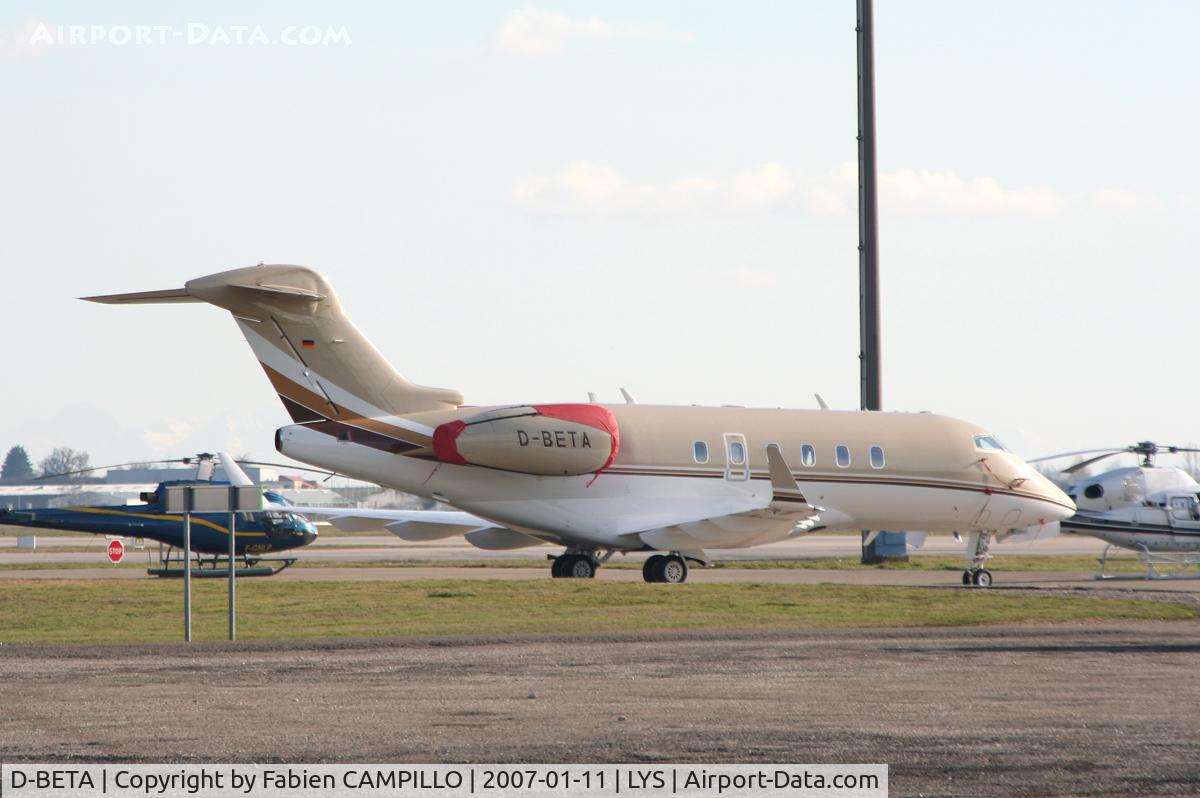 D-BETA, 2005 Bombardier Challenger 300 (BD-100-1A10) C/N 20079, Cirrus