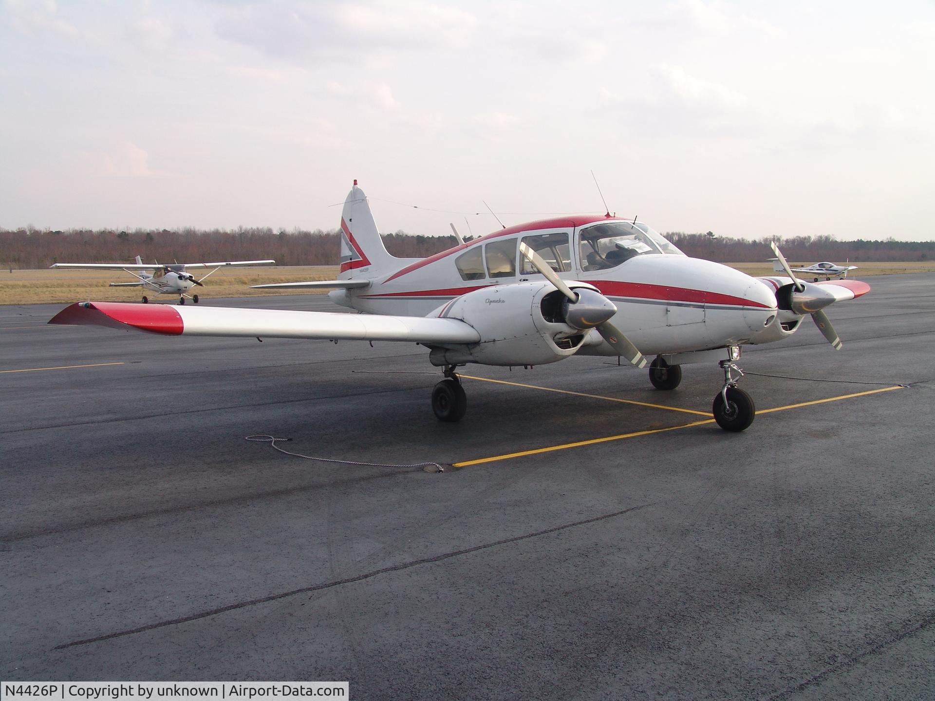 N4426P, 1960 Piper PA-23-160 Apache C/N 23-1942, Apache