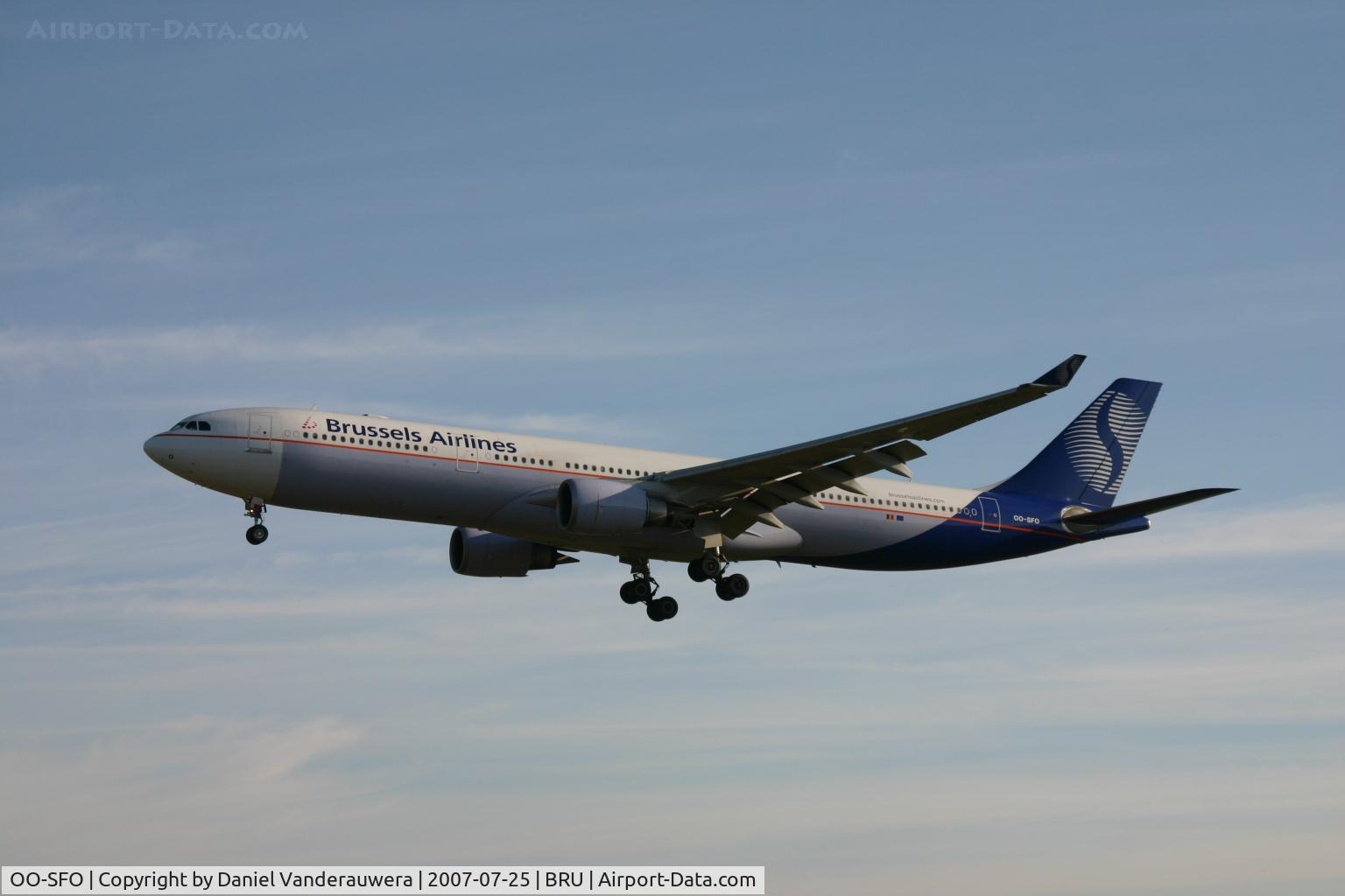 OO-SFO, 1994 Airbus A330-301 C/N 045, early arrival from Kinshasa, descending to rwy 25L