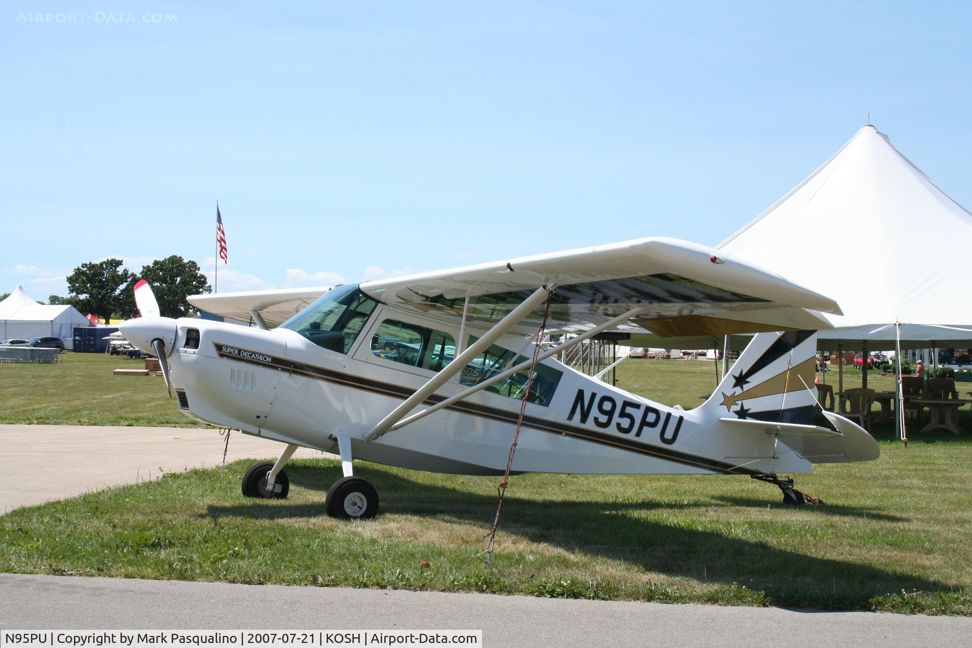 N95PU, American Champion 8KCAB Super Decathlon C/N 1037-2007, 8KCAB