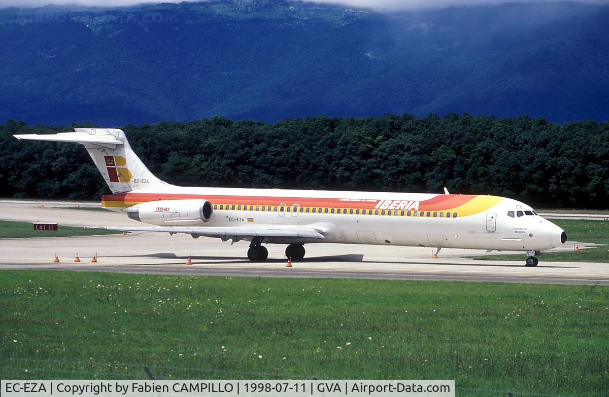 EC-EZA, 1990 McDonnell Douglas MD-87 (DC-9-87) C/N 49842, Iberia