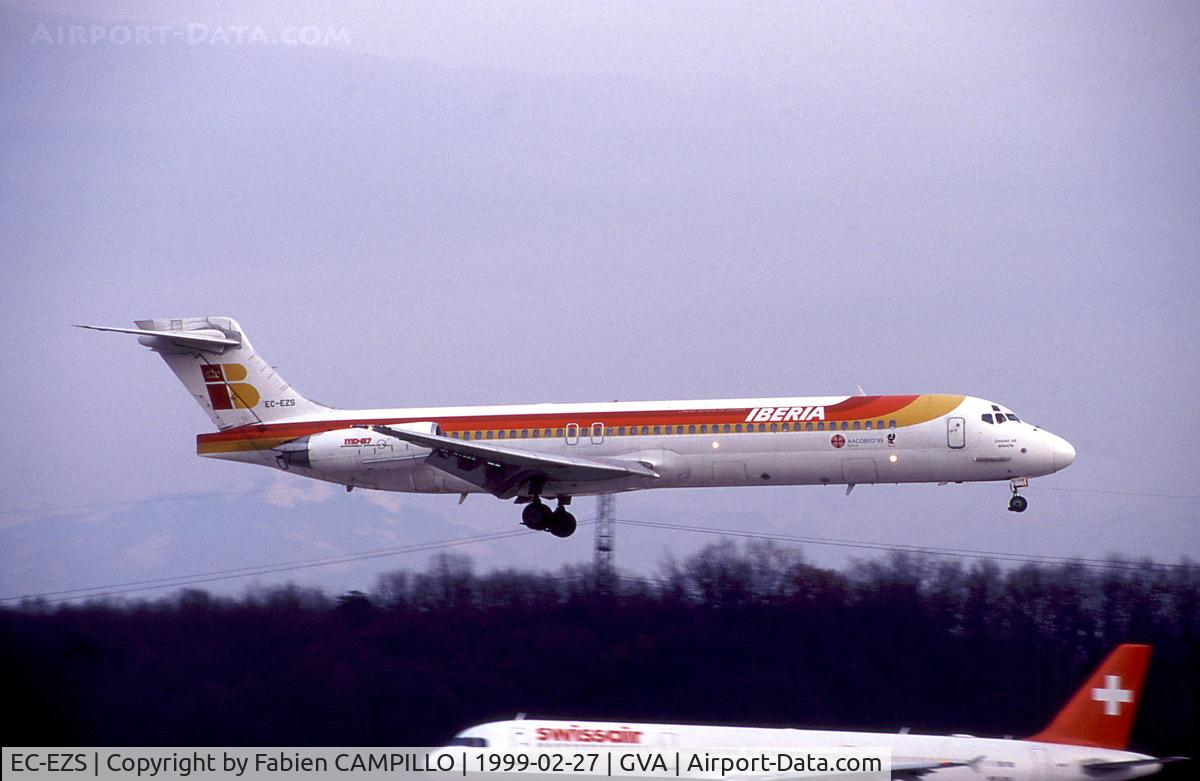 EC-EZS, 1990 McDonnell Douglas MD-87 (DC-9-87) C/N 49843, Iberia