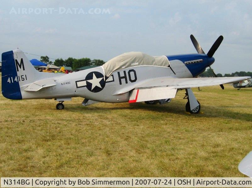 N314BG, North American P-51D Mustang C/N 122-3999 (44-73140), Mustang pen at Airventure '07