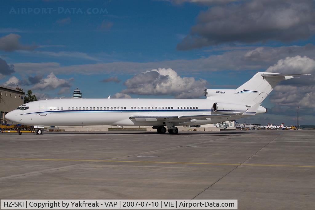 HZ-SKI, 1978 Boeing 727-212 C/N 21460, Boeing 727-200