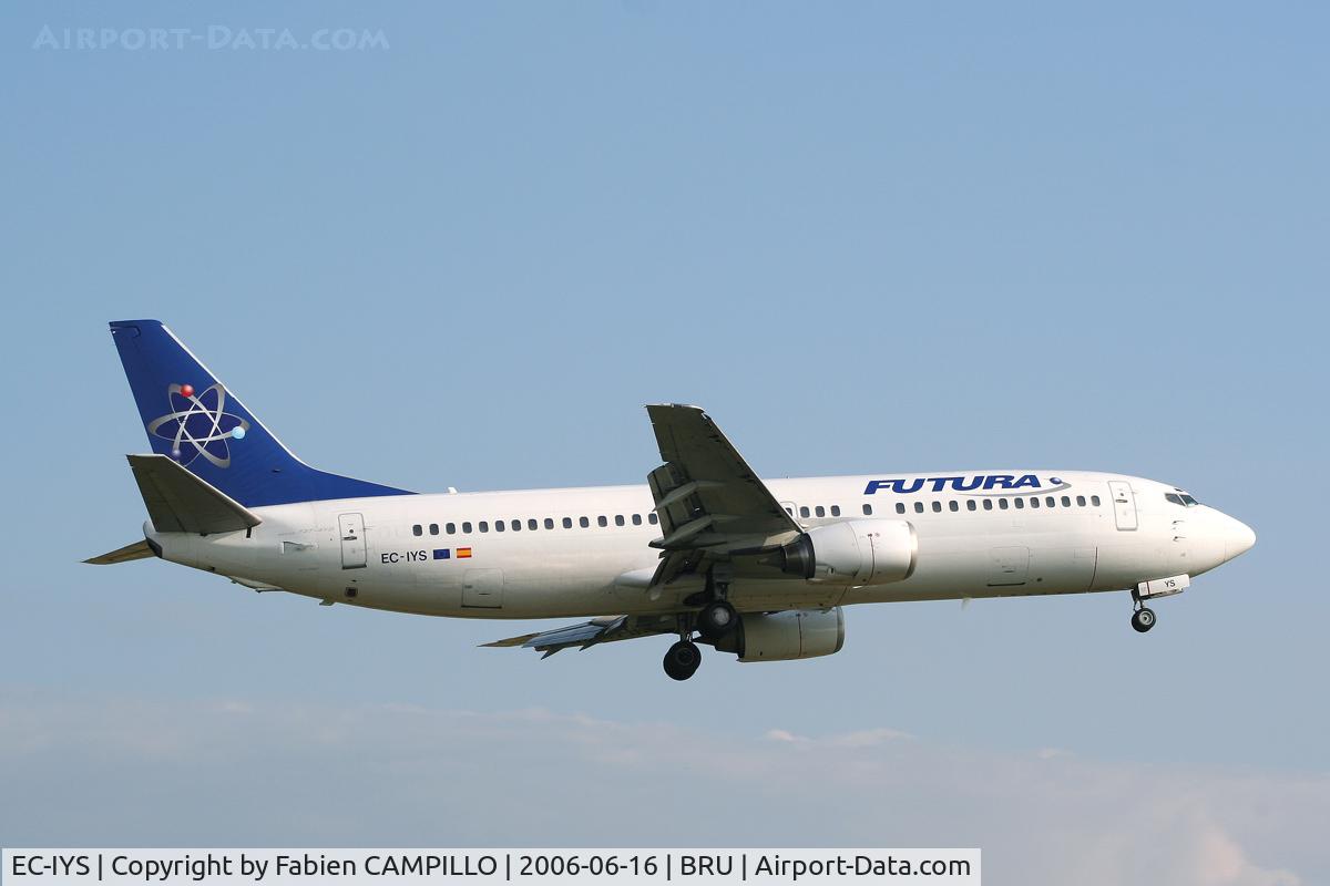 EC-IYS, 1990 Boeing 737-4YO C/N 24690, Futura