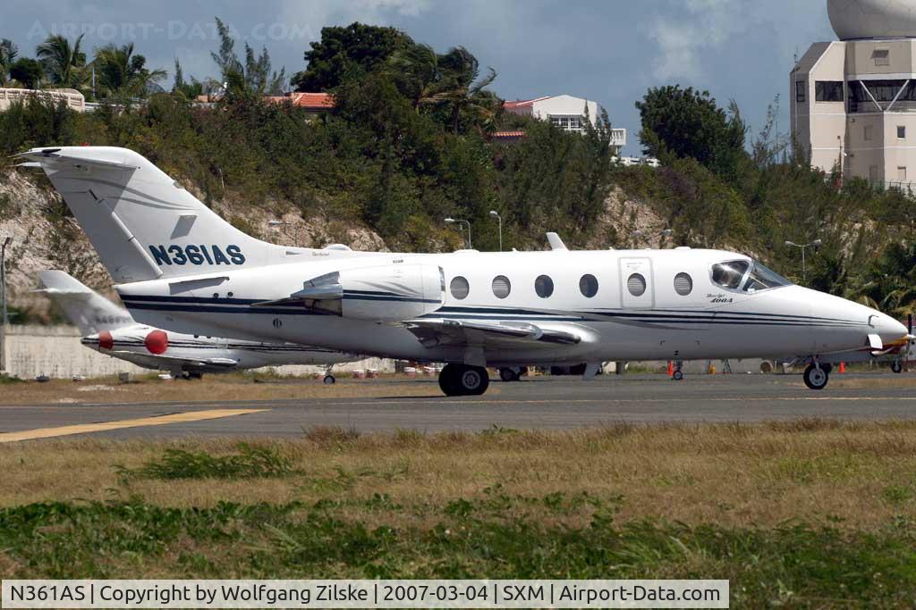 N361AS, 2000 Raytheon Beechjet 400A C/N RK-287, visitor