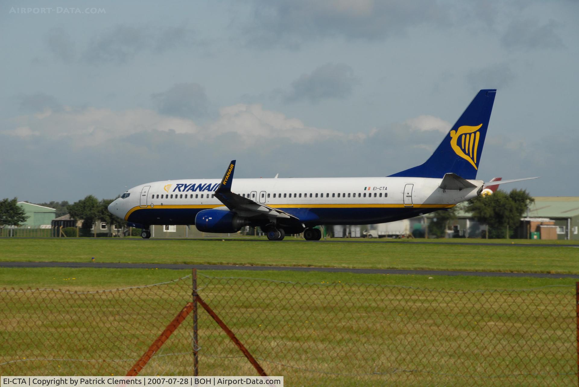 EI-CTA, 2002 Boeing 737-8AS C/N 29936, RYANAIR ON RUNWAY 26 BOH