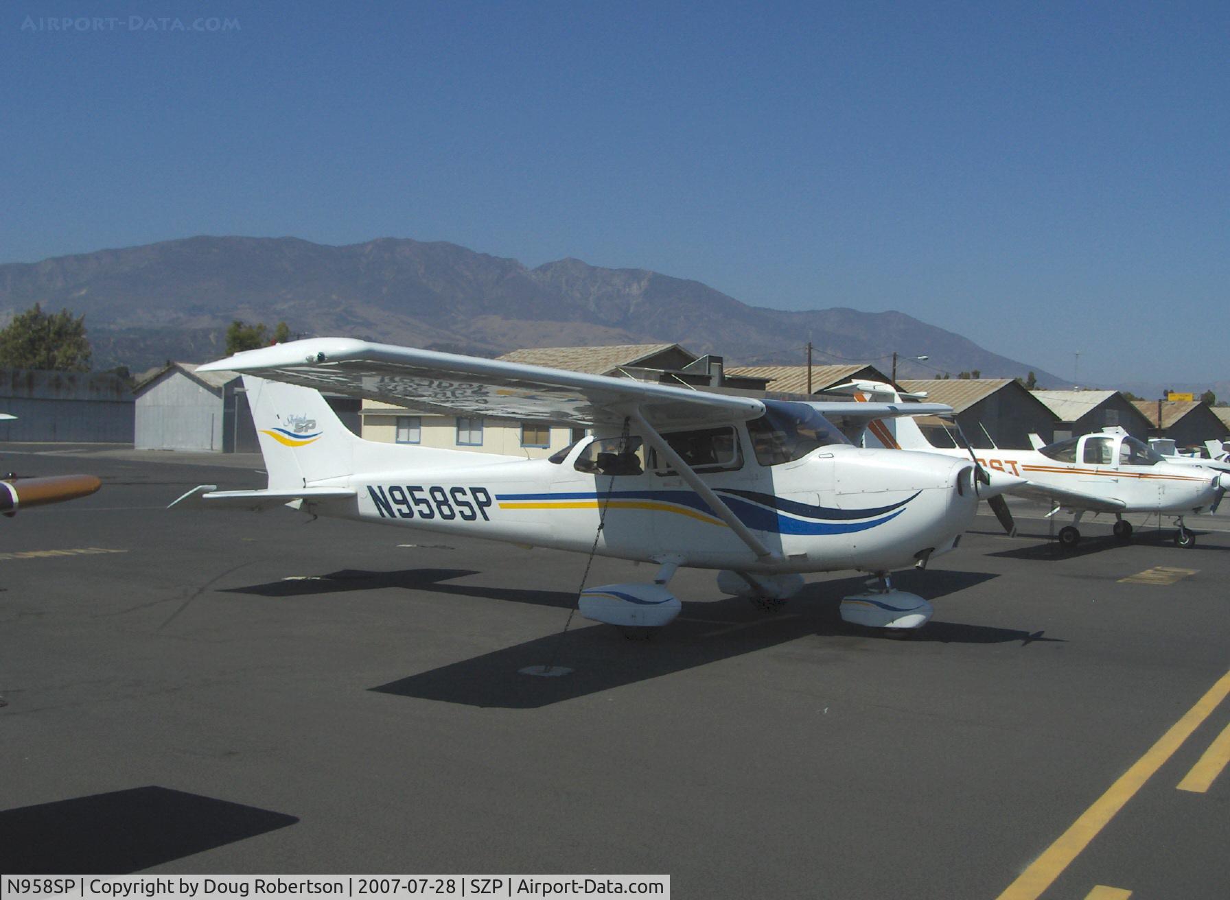 N958SP, 1999 Cessna 172S C/N 172S8158, 1999 Cessna 172S SKYHAWK SP, Lycoming IO-360-L2A 180 Hp