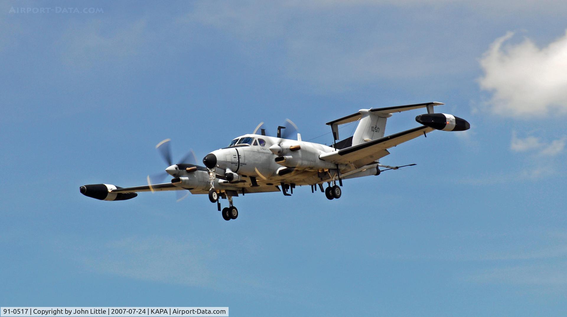 91-0517, 1991 Beech RC-12N Huron C/N FE-024, Approach