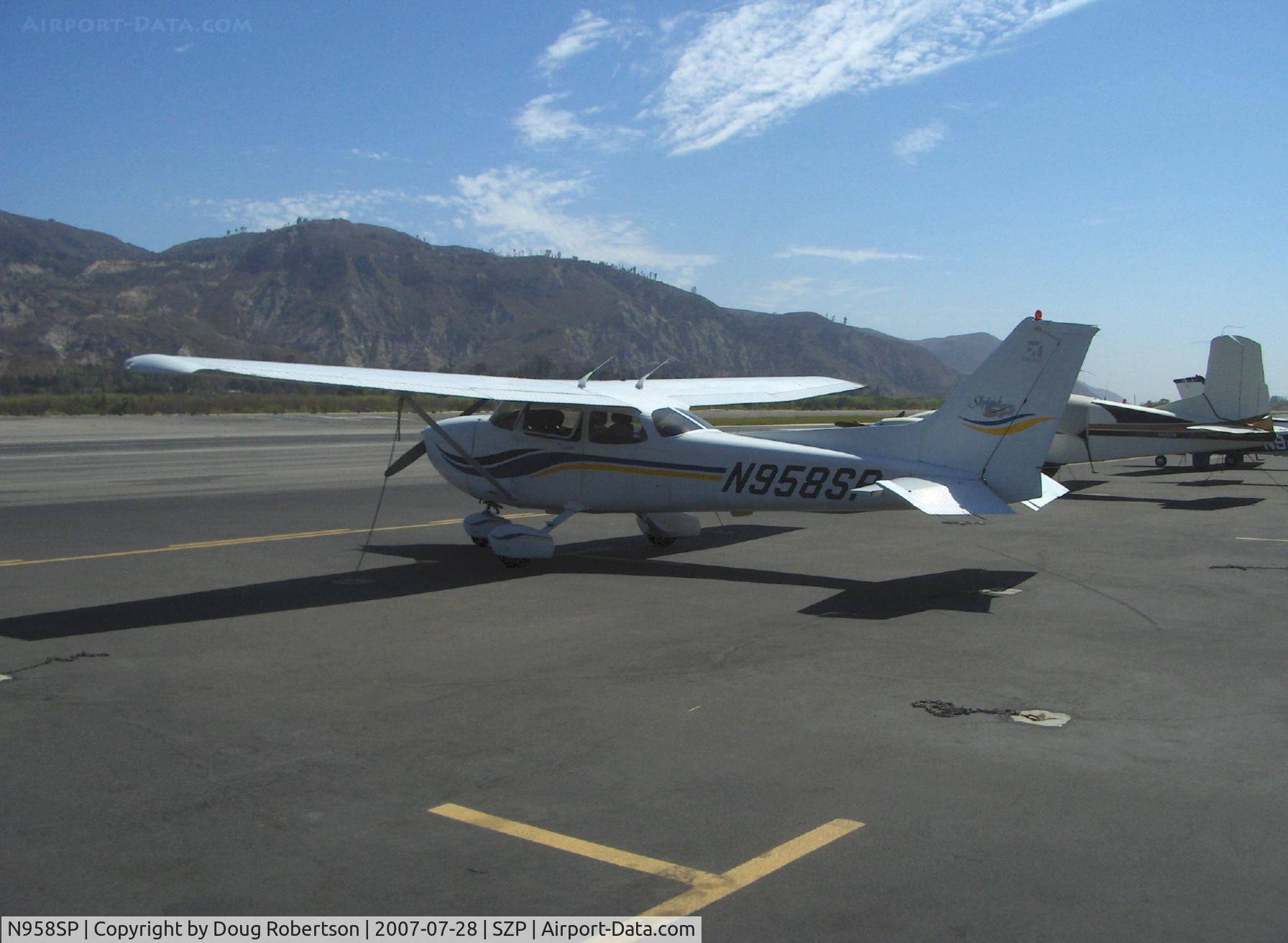 N958SP, 1999 Cessna 172S C/N 172S8158, 1999 Cessna 172S SKYHAWK SP, Lycoming IO-360-L2A 180 Hp