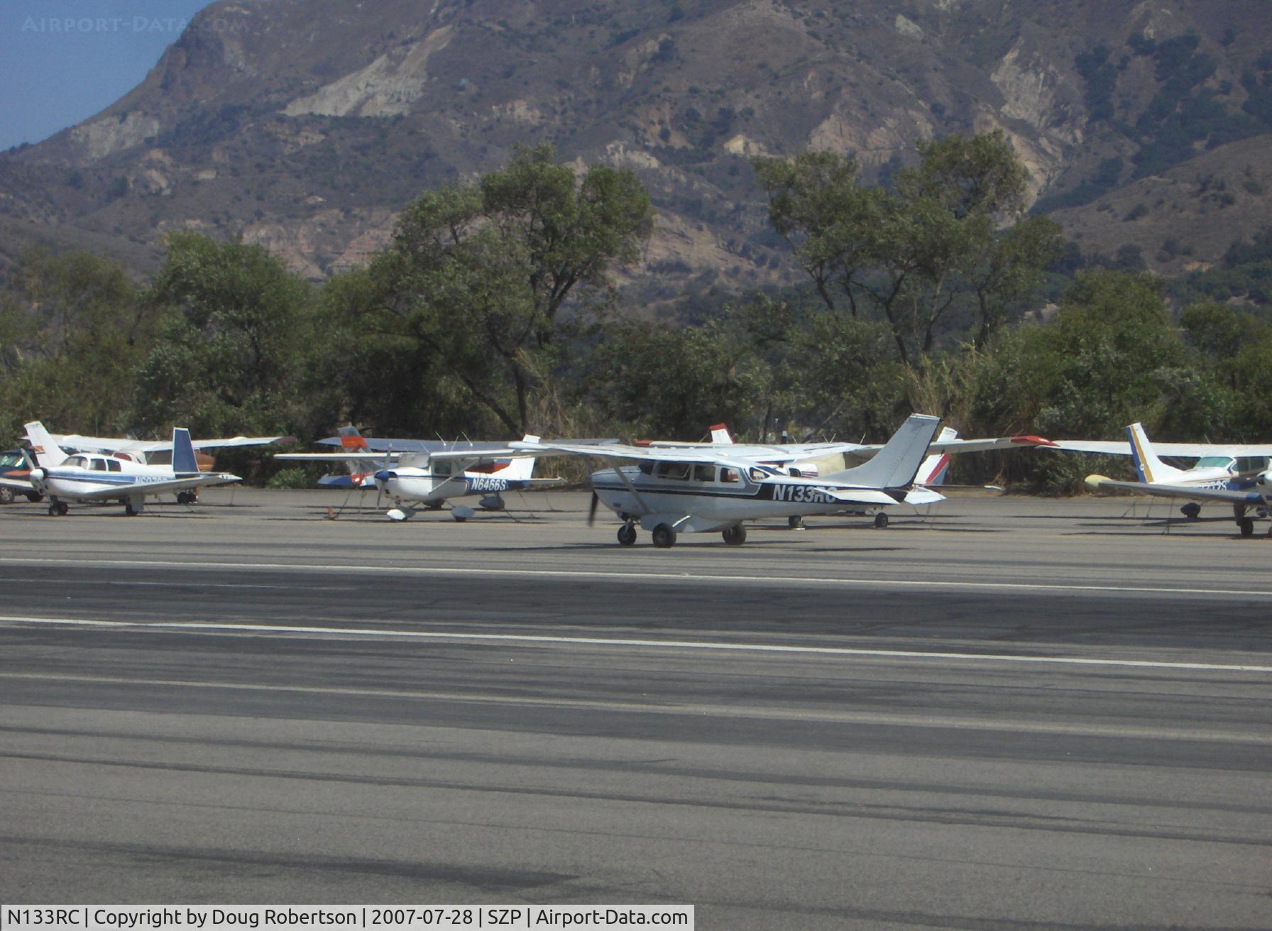 N133RC, 1971 Cessna U206F Stationair C/N U20601737, Cessna U206F, Continental IO-550-P 300/285 Hp, taxi to Rwy 22