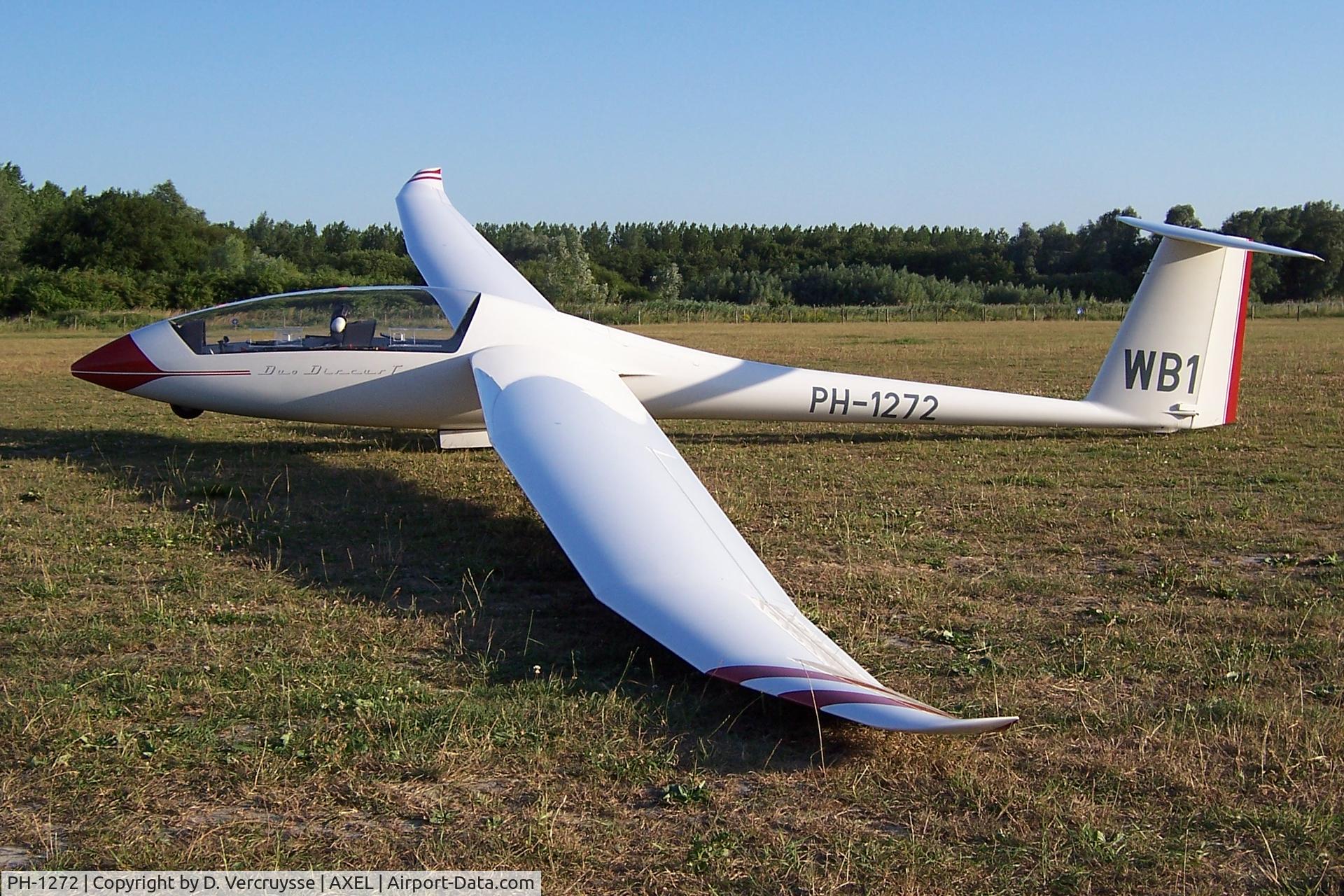 PH-1272, Schempp-Hirth Duo Discus T C/N 62, At rest