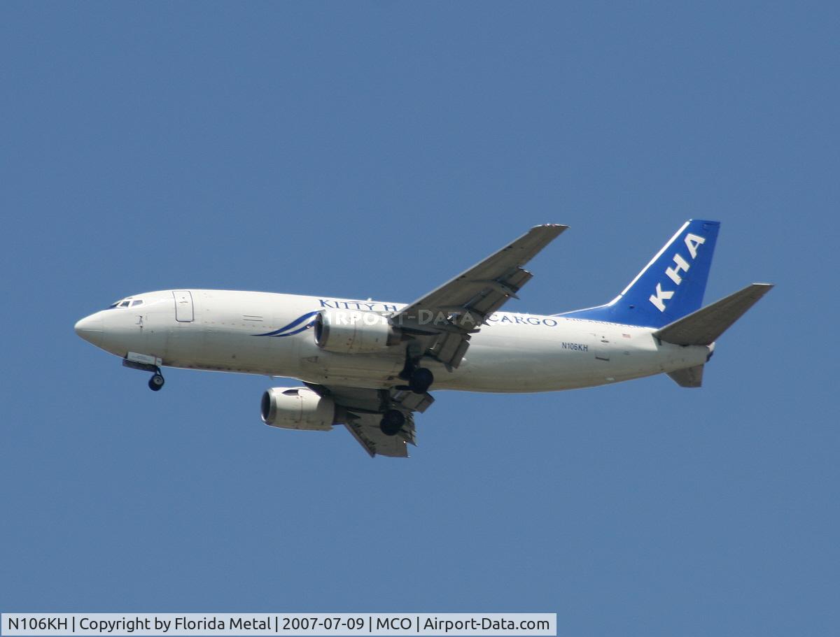 N106KH, 1991 Boeing 737-3Y0 C/N 24916, KHA