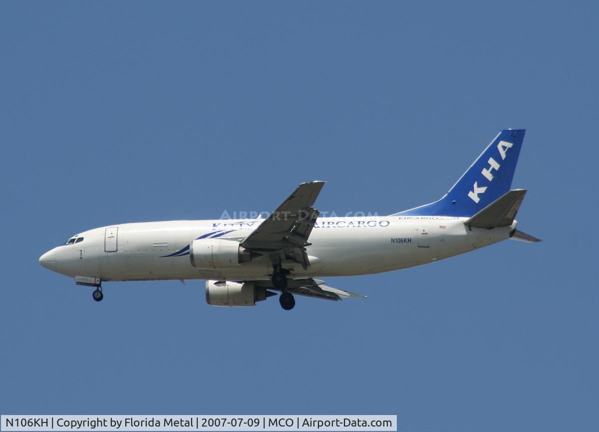 N106KH, 1991 Boeing 737-3Y0 C/N 24916, KHA