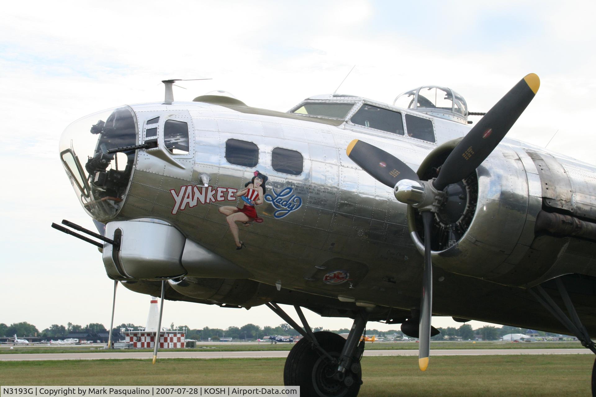 N3193G, 1944 Boeing B-17G Flying Fortress C/N 77255, Boeing B-17G