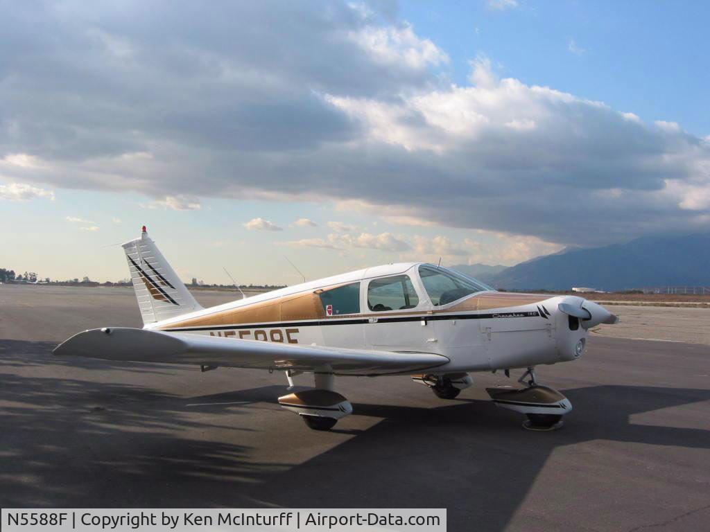 N5588F, 1968 Piper PA-28-140 Cherokee C/N 28-24921, Van Nuys