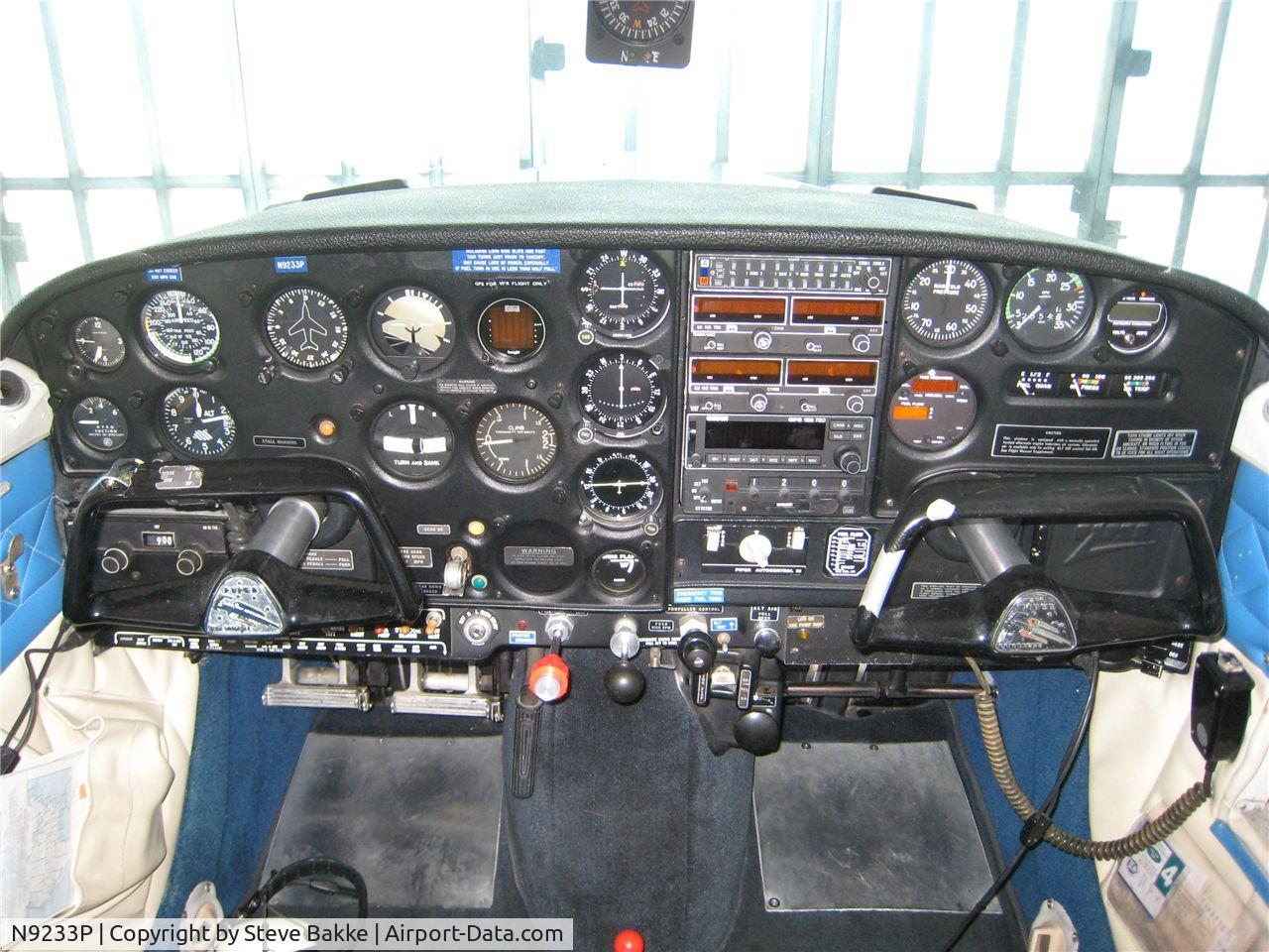 N9233P, 1967 Piper PA-24-260 Comanche C/N 24-4731, Portland, Oregon