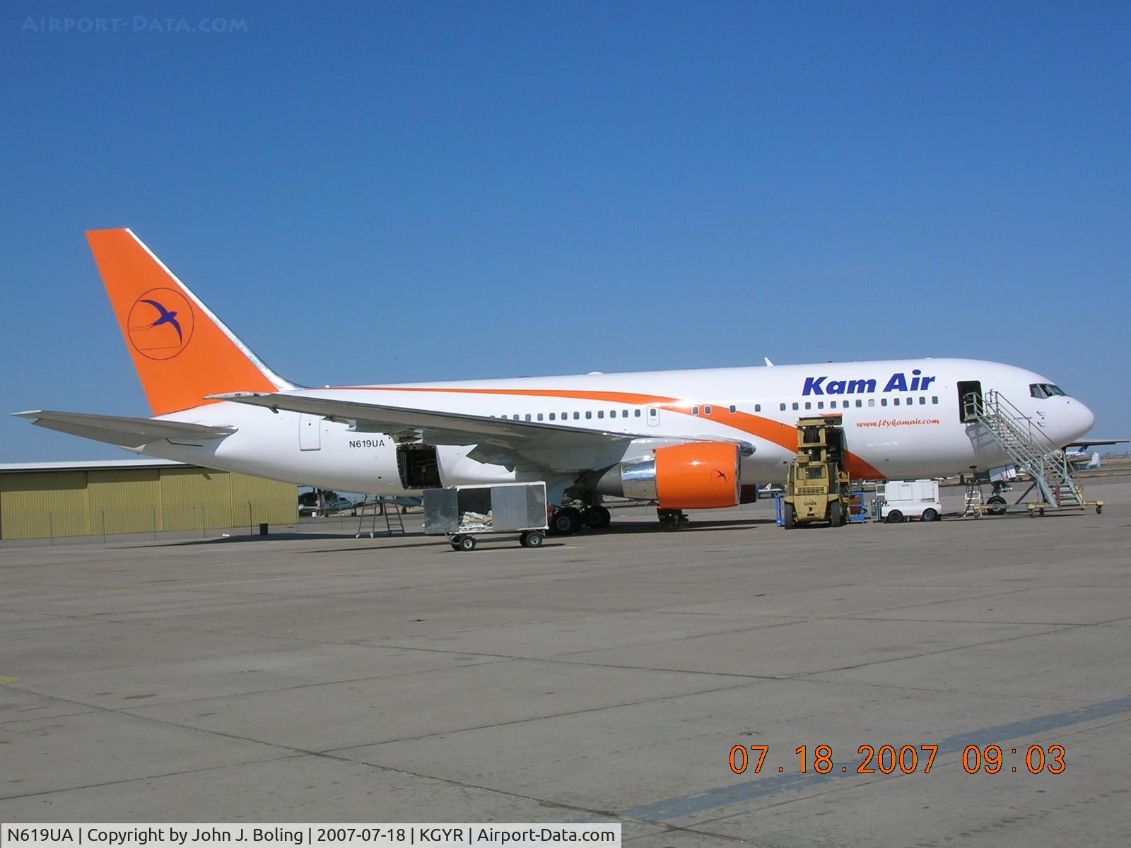 N619UA, 1983 Boeing 767-222 C/N 21879, Loading spare parts prior to ferry to Kabul, Afghanistan bu John Boling
